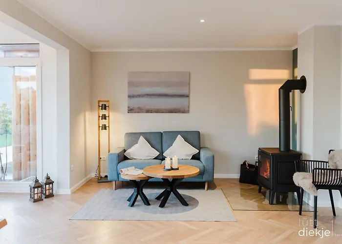 Lütt Diekje - Traumhaft Mit Hund Und Kamin Fehmarn